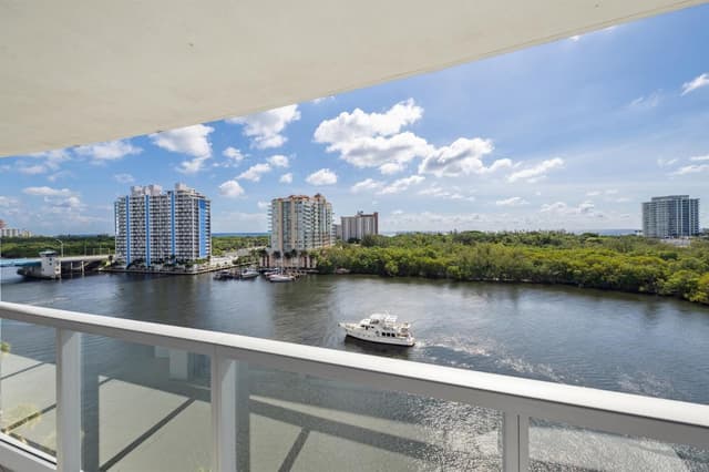 920 Intracoastal Drive # 801, Fort Lauderdale FL 33304 - Fort Lauderdale, FL - Photo 2