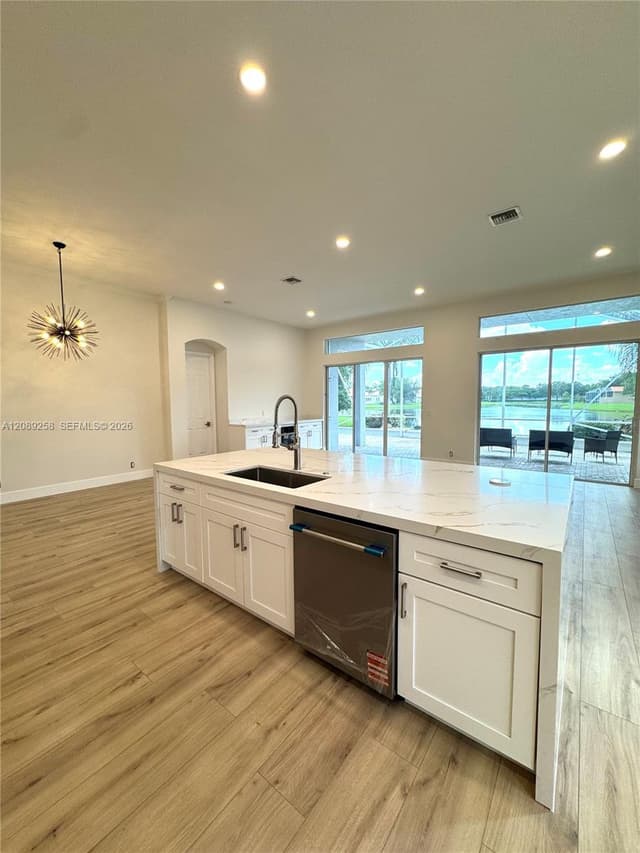6525 Pavone St, Lake Worth FL 33467 - Lake Worth, FL - Photo 7