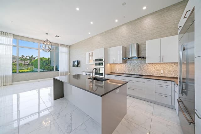 1 Water Club Way # 301, North Palm Beach FL 33408 - North Palm Beach, FL - Photo 2
