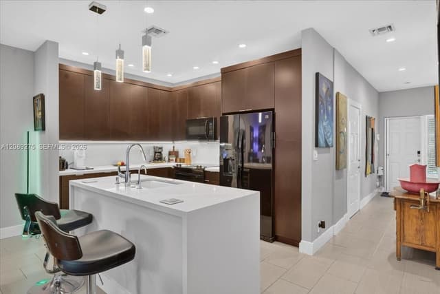 1765 NE 4th Ave # E3, Fort Lauderdale FL 33305 - Fort Lauderdale, FL - Photo 5