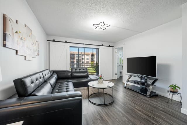 2764 NW 104TH Avenue # 202, Sunrise FL 33322 - Sunrise, FL - Photo 7