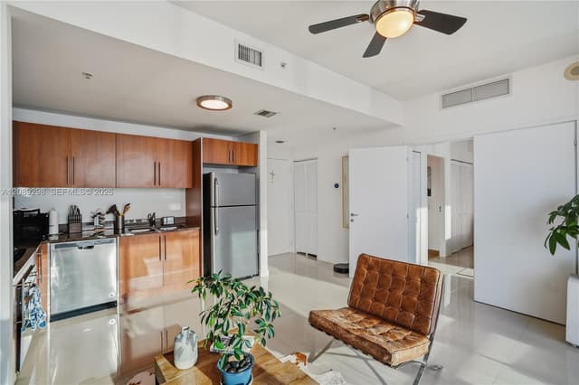 300 S Biscayne Blvd # 3509, Miami FL 33131 - Miami, FL - Photo 4