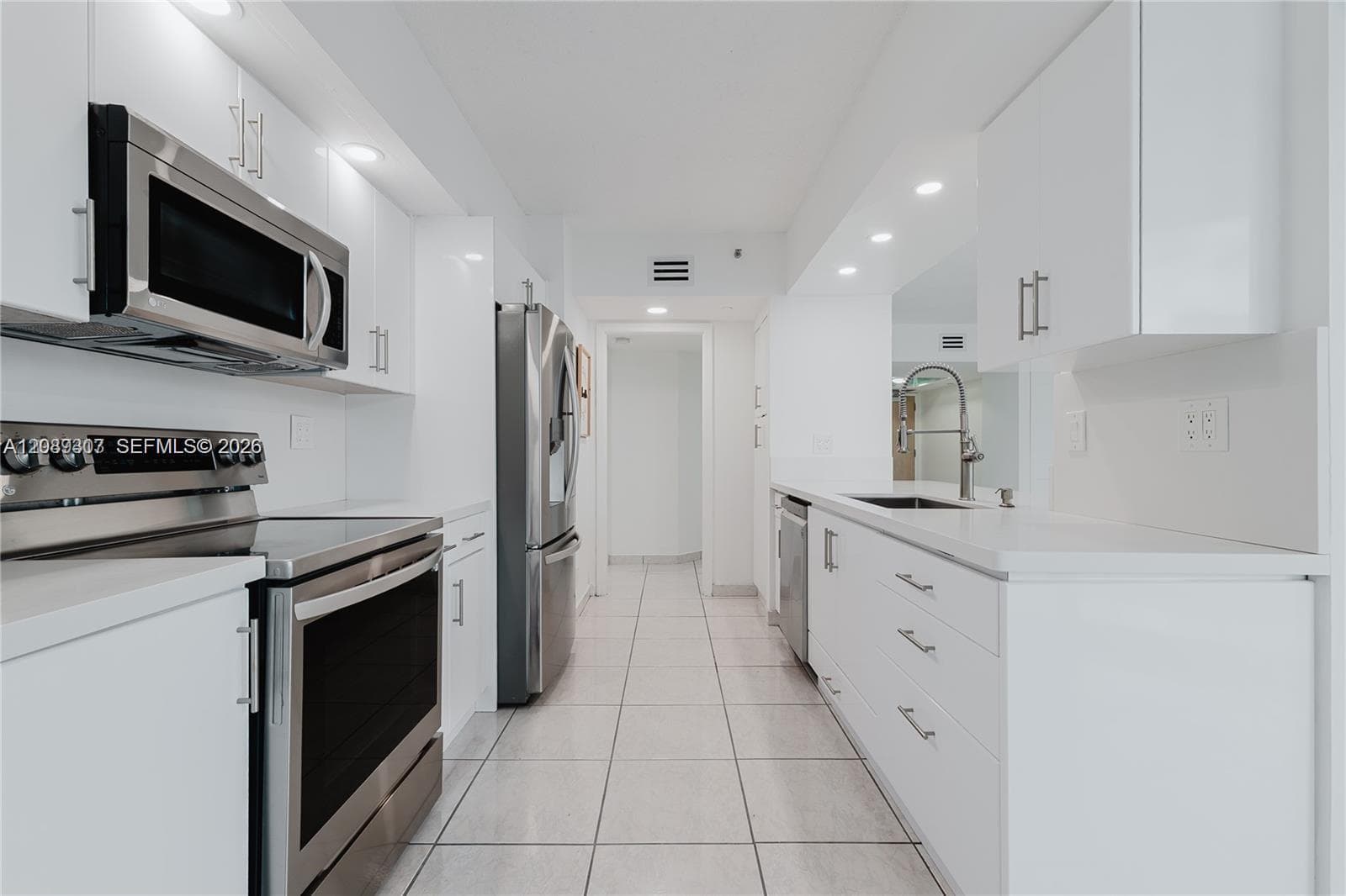 16485 Collins Ave # 338, Sunny Isles Beach FL 33160 - Sunny Isles Beach, FL - Photo 1