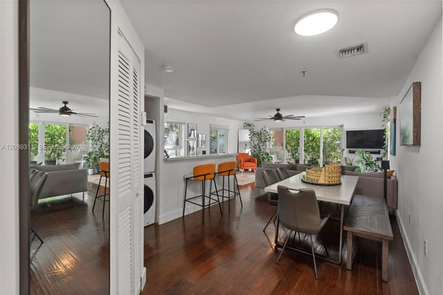 1005 8th St # 206, Miami Beach FL 33139 - Miami Beach, FL - Photo 2
