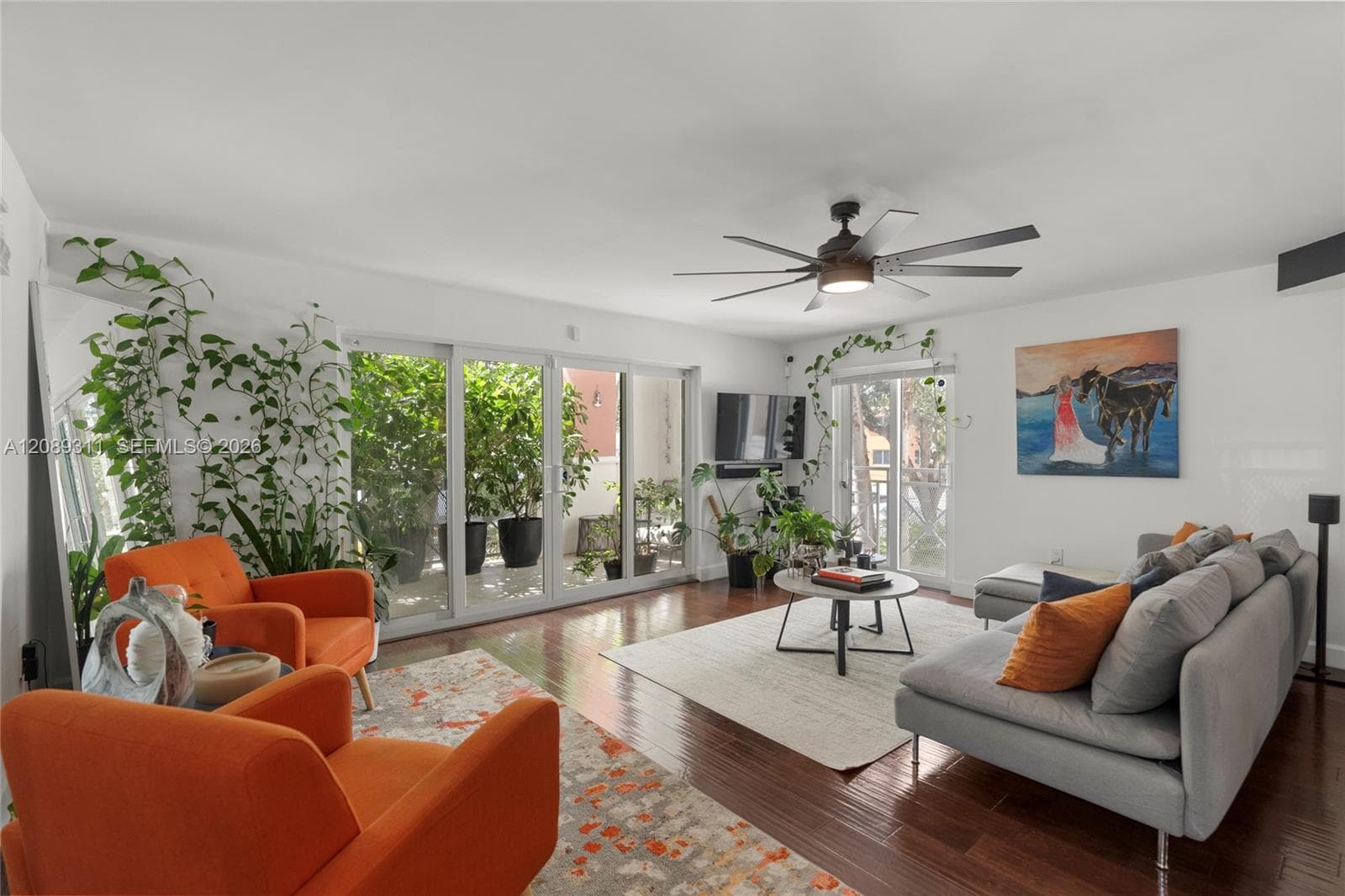 1005 8th St # 206, Miami Beach FL 33139 - Miami Beach, FL - Photo 1
