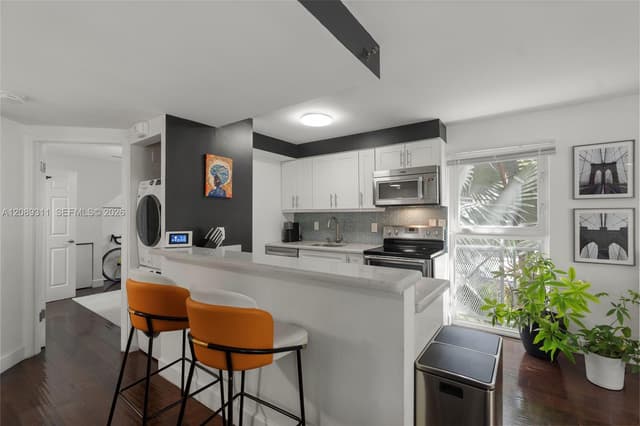 1005 8th St # 206, Miami Beach FL 33139 - Miami Beach, FL - Photo 5