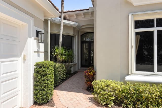 7886 Villa D Este Way, Delray Beach FL 33446 - Delray Beach, FL - Photo 2
