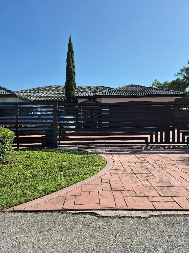 19431 SW 133rd Ave, Miami FL 33177 - Miami, FL - Photo 2