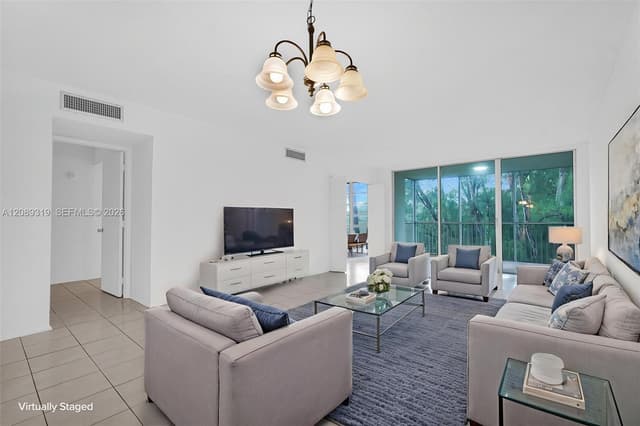 3051 S Palm Aire Dr # 308, Pompano Beach FL 33069 - Pompano Beach, FL - Photo 3