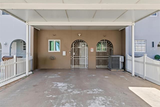 6905 W 2nd Way, Hialeah FL 33014 - Hialeah, FL - Photo 5
