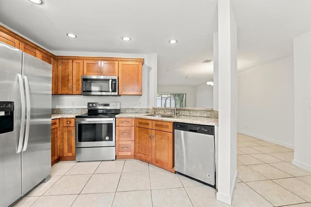 4441 SW 11th Place, Deerfield Beach FL 33442 - Deerfield Beach, FL - Photo 3