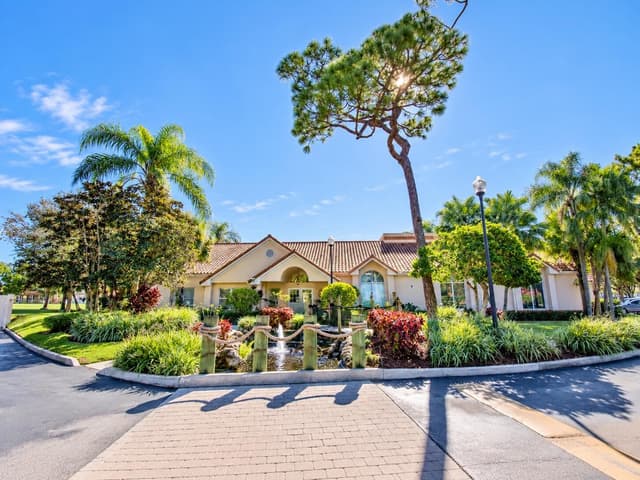 3330 PINEWALK Drive N # 1616, Margate FL 33063 - Margate, FL - Photo 2