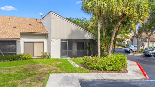 1001 NW 79th Avenue, Plantation FL 33322 - Plantation, FL - Photo 2