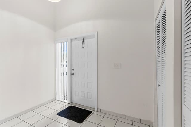 1001 NW 79th Avenue, Plantation FL 33322 - Plantation, FL - Photo 6