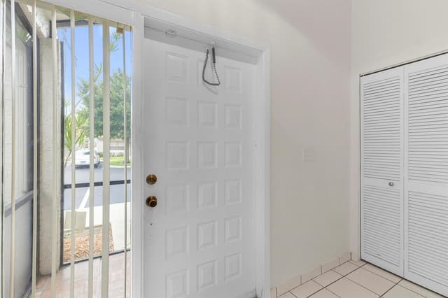 1001 NW 79th Avenue, Plantation FL 33322 - Plantation, FL - Photo 7