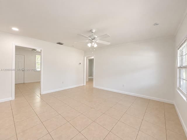 1526 NE 135th St, North Miami FL 33161 - North Miami, FL - Photo 6