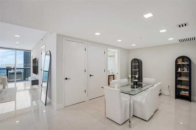 495 Brickell Ave # 5005, Miami FL 33131 - Miami, FL - Photo 6