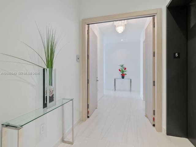 2811 S Bayshore Dr # 5C, Coconut Grove FL 33133 - Coconut Grove, FL - Photo 6