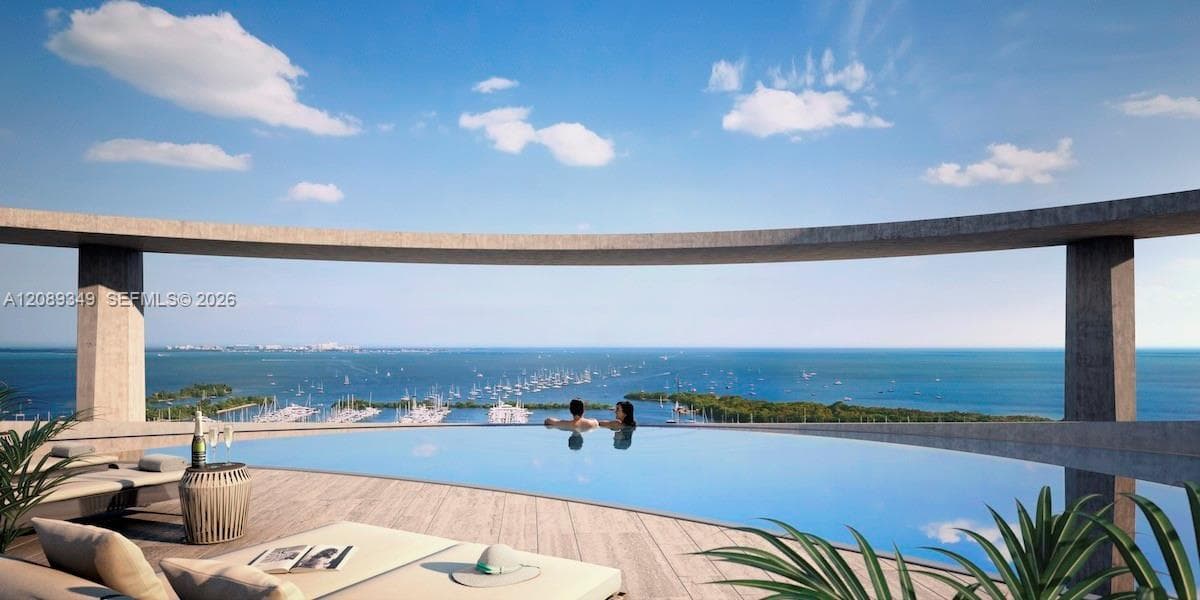 2811 S Bayshore Dr # 5C, Coconut Grove FL 33133 - Coconut Grove, FL - Photo 1