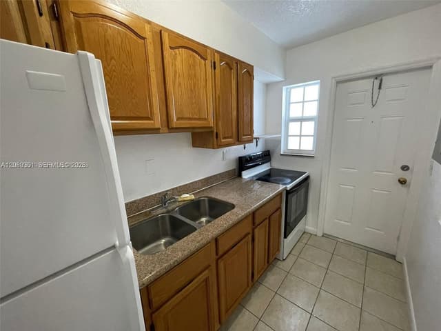1471 NE 170th St # 224A, North Miami Beach FL 33162 - North Miami Beach, FL - Photo 4