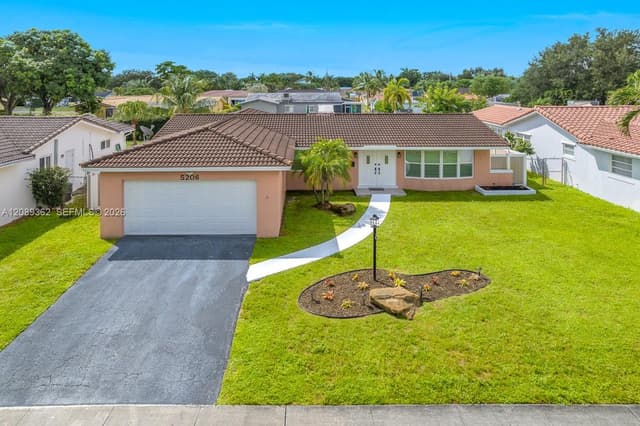 5206 Garfield St, Hollywood FL 33021 - Hollywood, FL - Photo 2