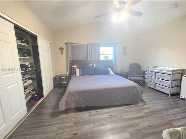 1393 NW 124th Ave # 1393, Pembroke Pines FL 33026 - Pembroke Pines, FL - Photo 2