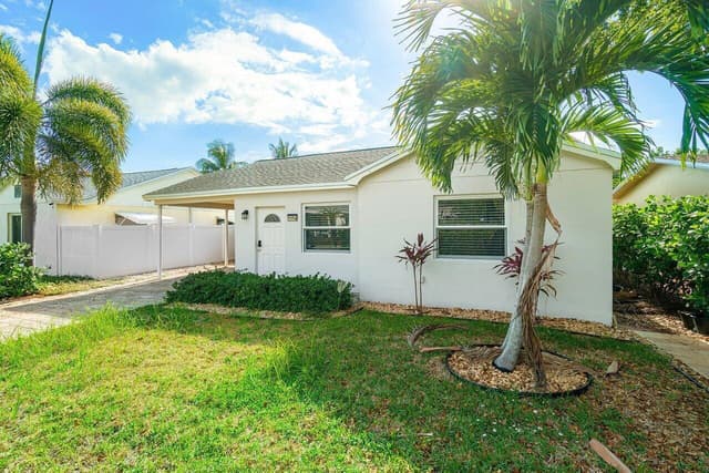 1114 S M Street, FL 33460 - Photo 3