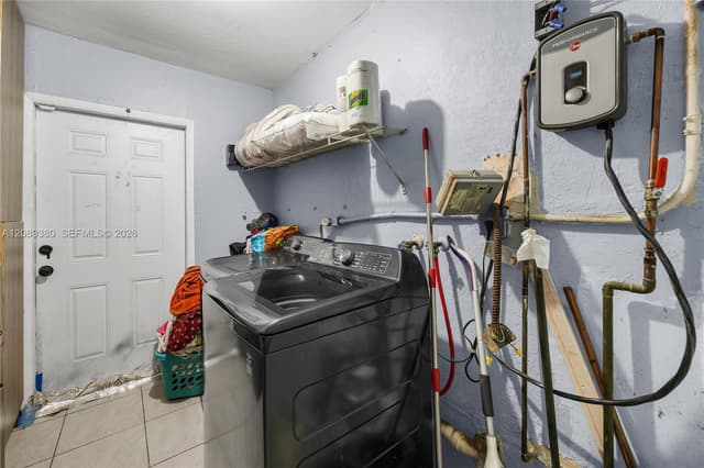 1947 SW 63rd Ter, North Lauderdale FL 33068 - North Lauderdale, FL - Photo 6