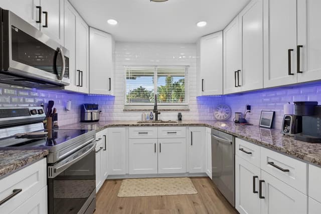 2520 SE 5TH Street, Pompano Beach FL 33062 - Pompano Beach, FL - Photo 4