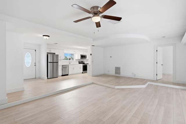 898 SW 10th Avenue, Boca Raton FL 33486 - Boca Raton, FL - Photo 5