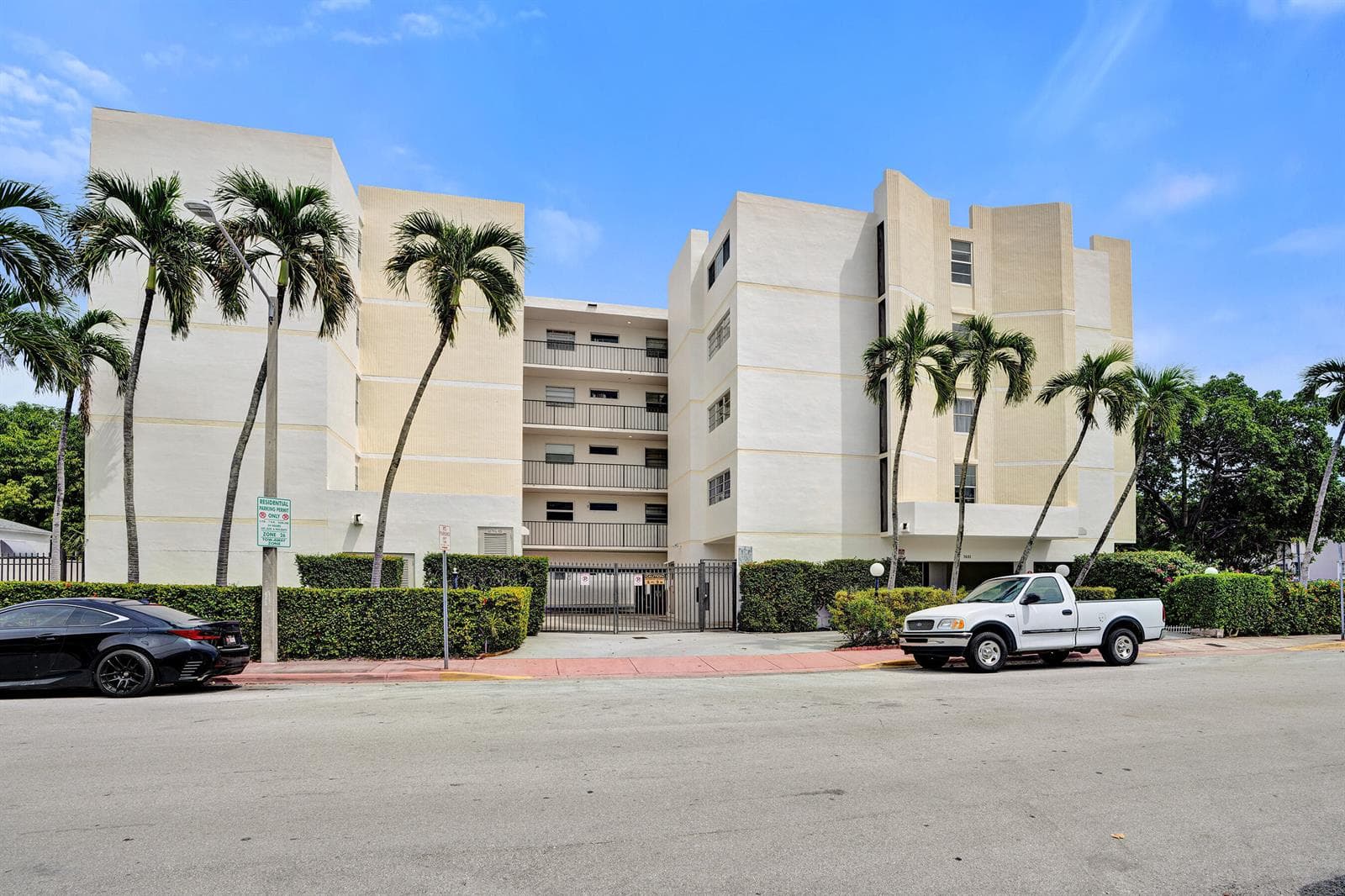 7601 Byron Avenue # 3C, Miami Beach FL 33141 - Miami Beach, FL - Photo 1