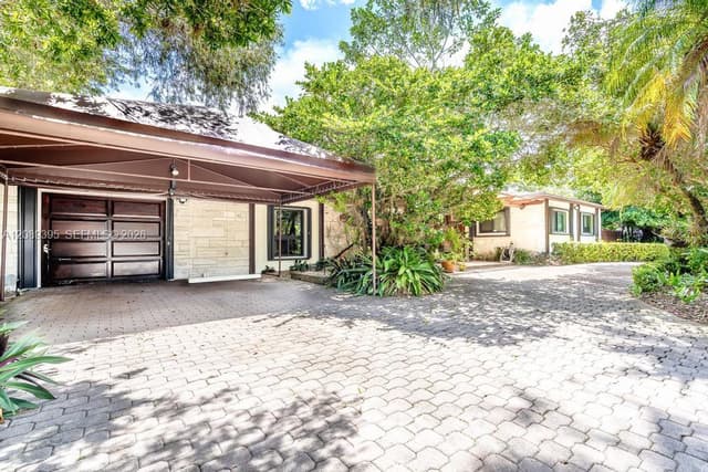 8115 SW 92nd Ct, Miami FL 33173 - Miami, FL - Photo 2