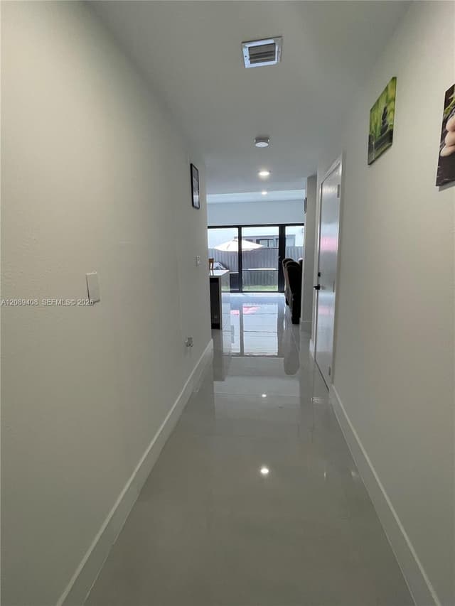 1384 NW 2nd Ter, Florida City FL 33034 - Florida City, FL - Photo 7