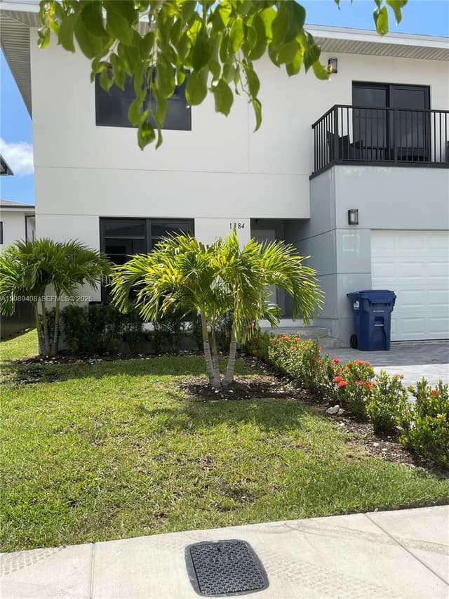 1384 NW 2nd Ter, Florida City FL 33034 - Florida City, FL - Photo 5