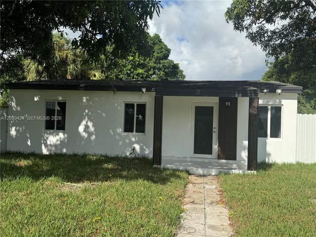 16400 NW 17th Ct, Miami Gardens FL 33054 - Miami Gardens, FL - Photo 2