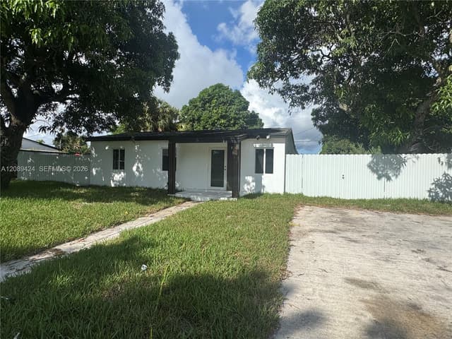 16400 NW 17th Ct, Miami Gardens FL 33054 - Miami Gardens, FL - Photo 3