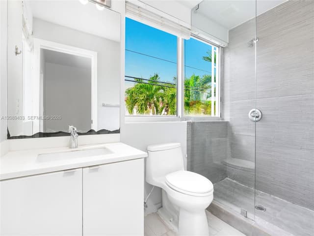 820 15th St # 205, Miami Beach FL 33139 - Miami Beach, FL - Photo 6