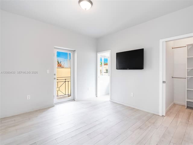 820 15th St # 205, Miami Beach FL 33139 - Miami Beach, FL - Photo 5