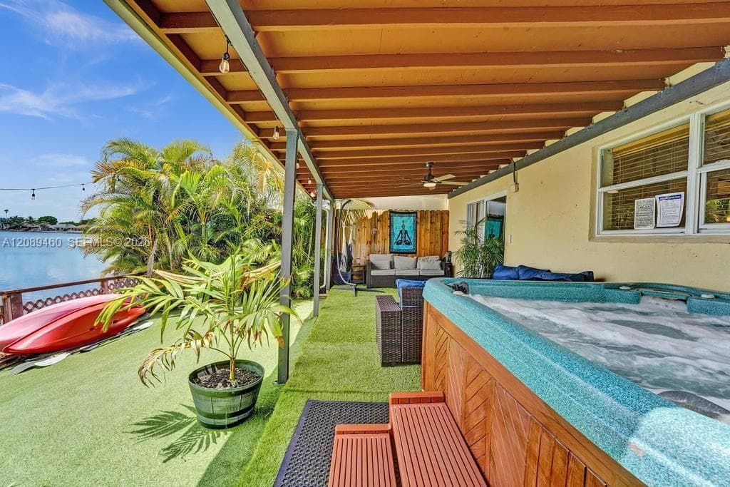 5723 SW 24th Ave, Dania Beach FL 33312 - Dania Beach, FL - Photo 1