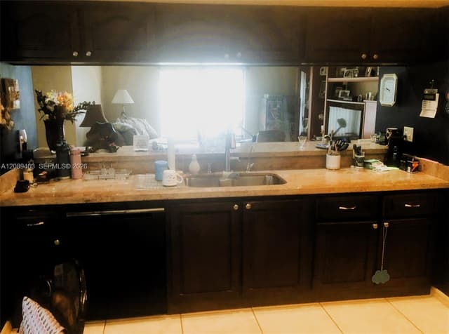 14481 Hickory Ct, Davie FL 33325 - Davie, FL - Photo 6
