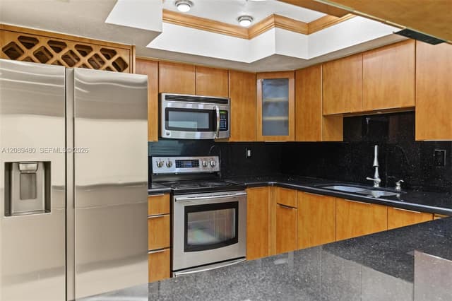 7205 W 3rd Ave, Hialeah FL 33014 - Hialeah, FL - Photo 5