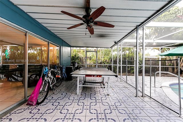 17860 NE 9th Pl, North Miami Beach FL 33162 - North Miami Beach, FL - Photo 4