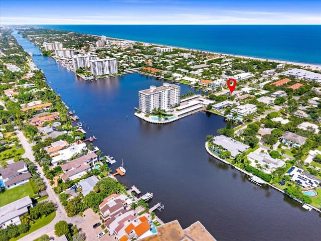 990 CASUARINA Road # 4, Delray Beach FL 33483 - Delray Beach, FL - Photo 2