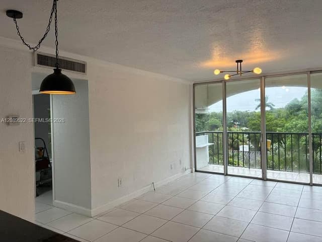 2160 SW 16th Ave # 421, Miami FL 33145 - Miami, FL - Photo 5