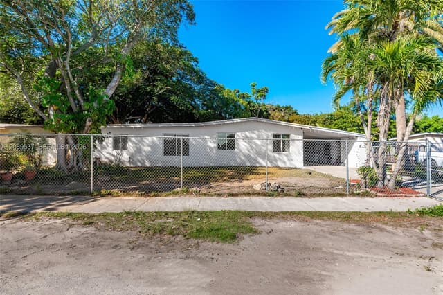 28830 SW 144th Ave, Homestead FL 33033 - Homestead, FL - Photo 2