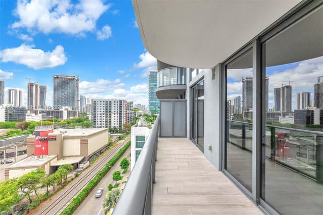 121 NE 34th St # 905, Miami FL 33137 - Miami, FL - Photo 2
