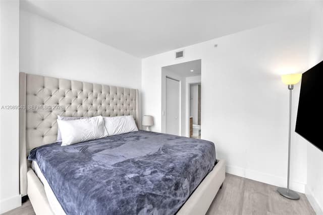 121 NE 34th St # 905, Miami FL 33137 - Miami, FL - Photo 6