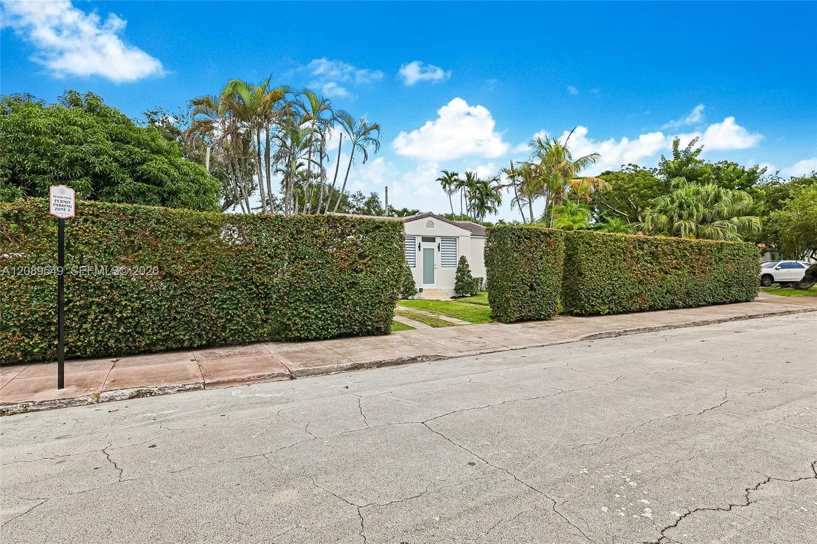 47 Fonseca Ave, Coral Gables FL 33134 - Coral Gables, FL - Photo 1