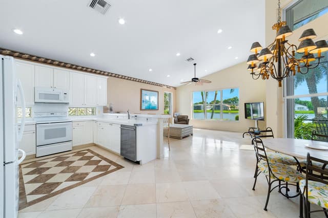 11637 Pamplona Boulevard, Boynton Beach FL 33437 - Boynton Beach, FL - Photo 7