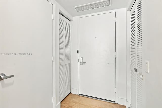 41 SE 5th St # 710, Miami FL 33131 - Miami, FL - Photo 5